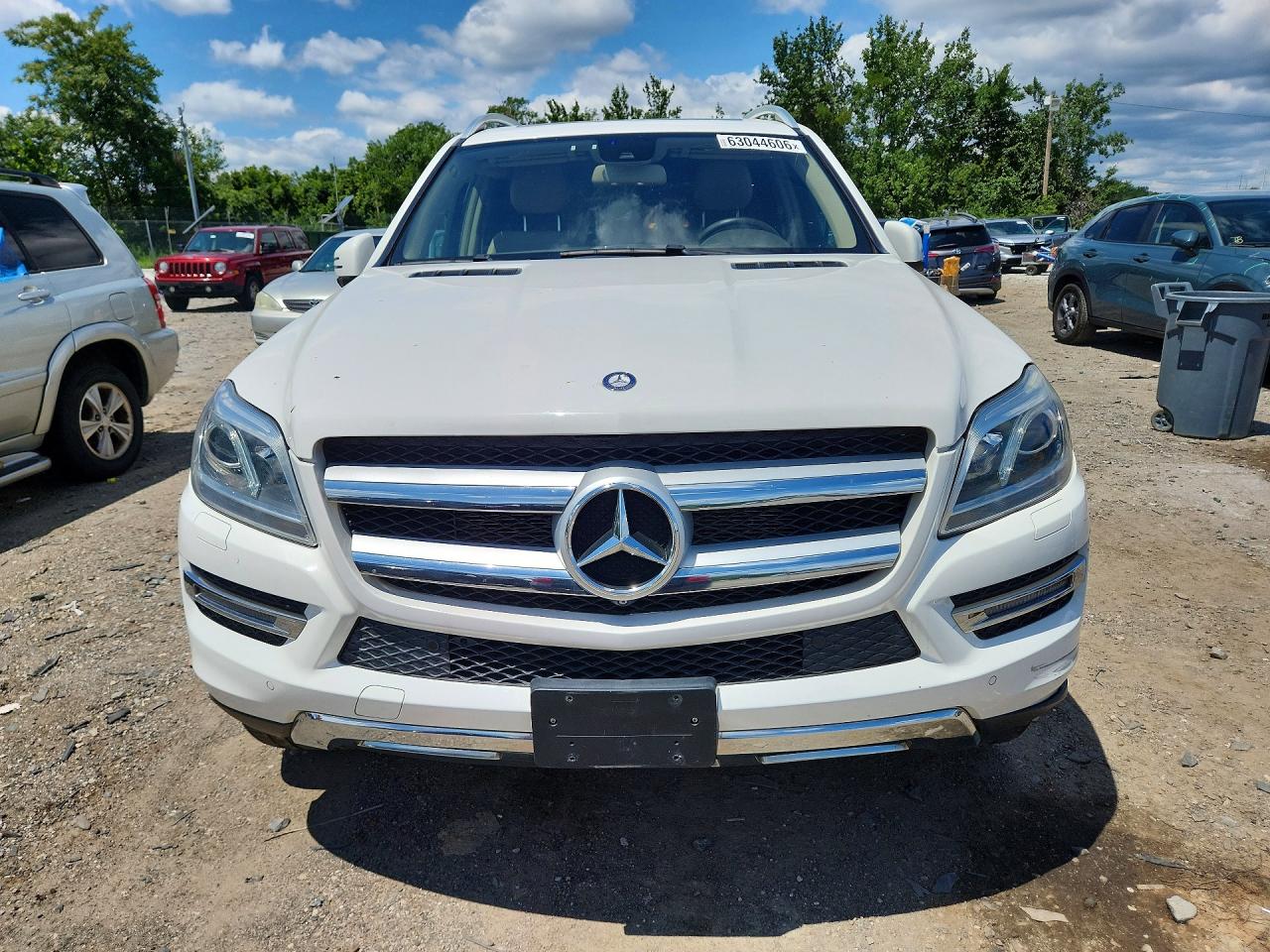 4JGDF6EE0FA461334 · 2015 MERCEDES-BENZ GL · 5/14