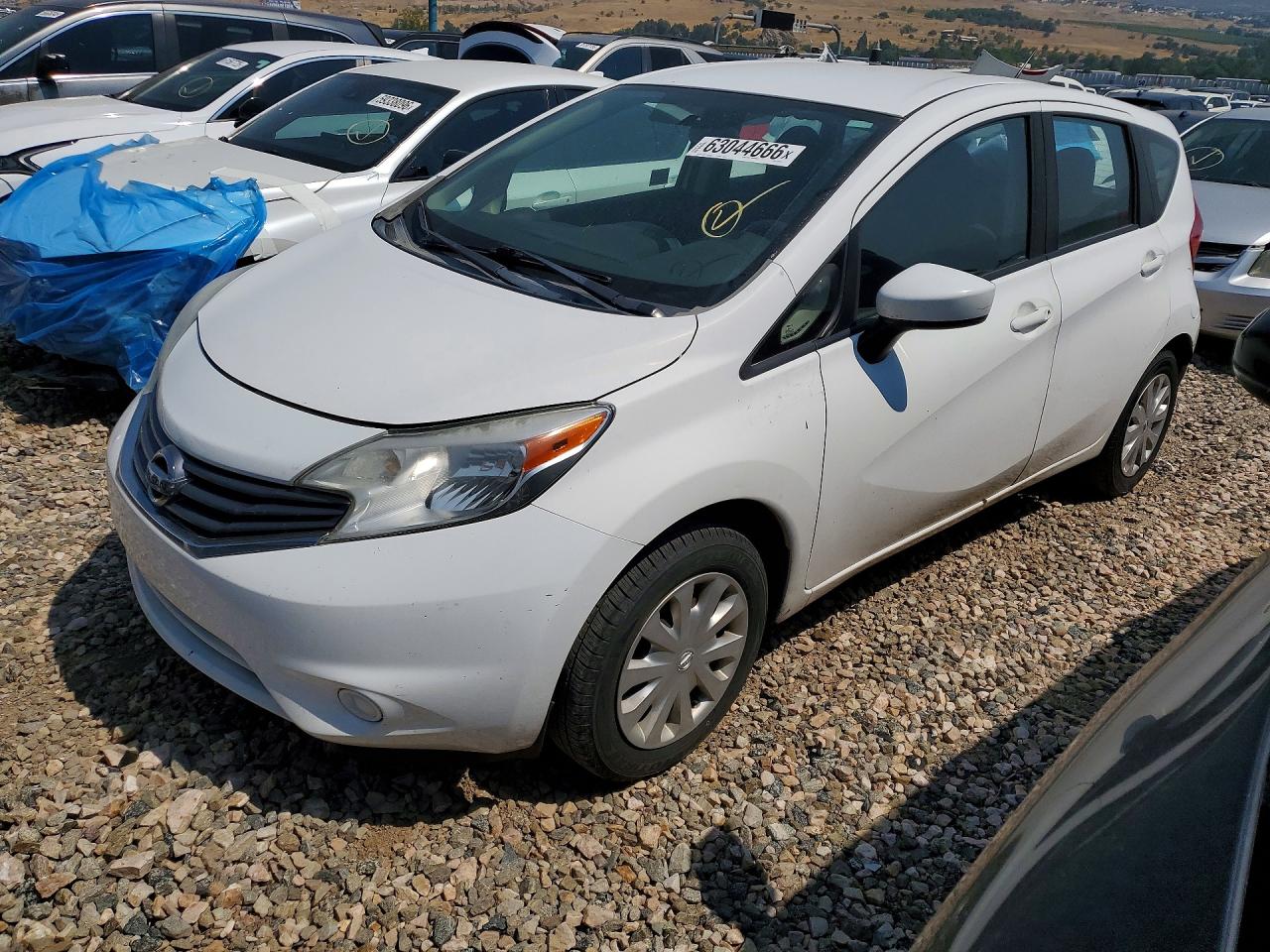 3N1CE2CP0GL407884 · 2016 NISSAN VERSA NOTE