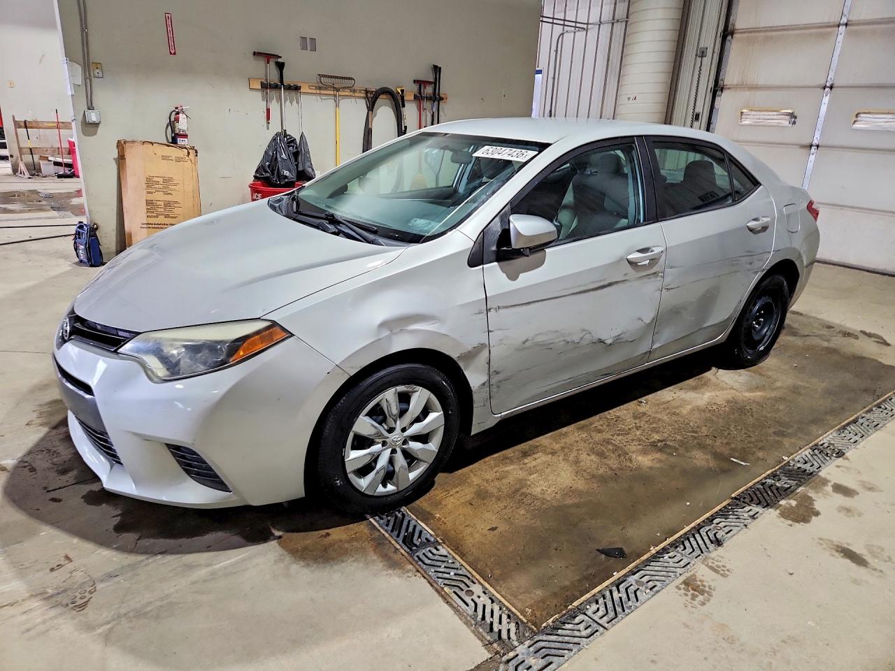 2016 TOYOTA COROLLA