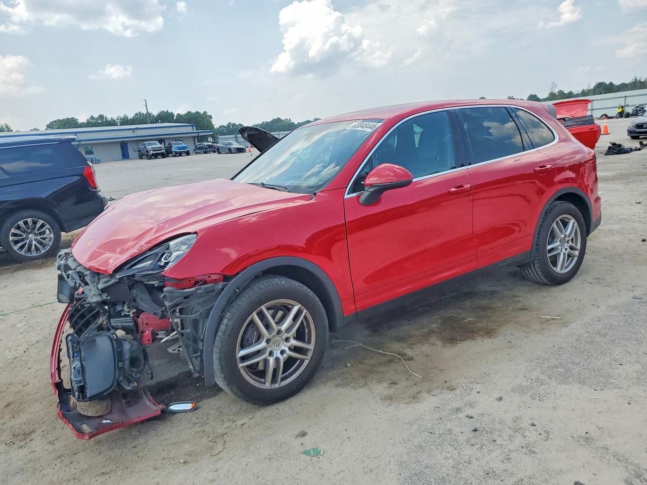 WP1AA2A22GKA37609 · 2016 PORSCHE CAYENNE