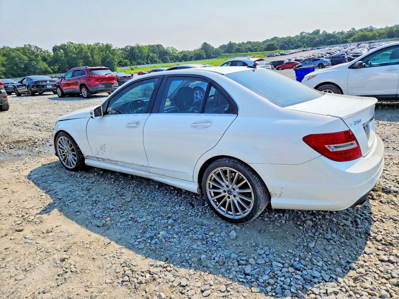 WDDGF4HB2ER302747 · 2014 MERCEDES-BENZ C · 2/12