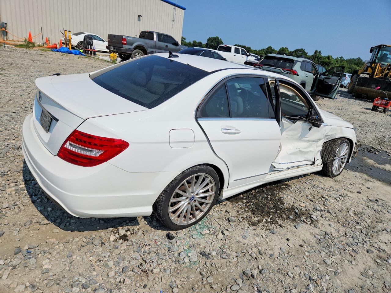 WDDGF4HB2ER302747 · 2014 MERCEDES-BENZ C · 3/12