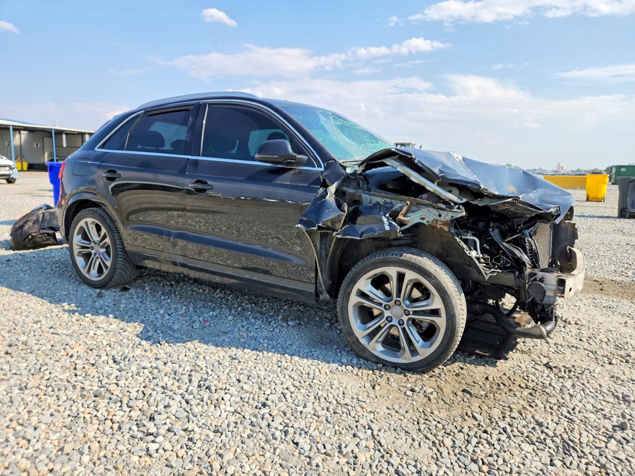 WA1GFCFS0GR004542 · 2016 AUDI Q3 · 4/14