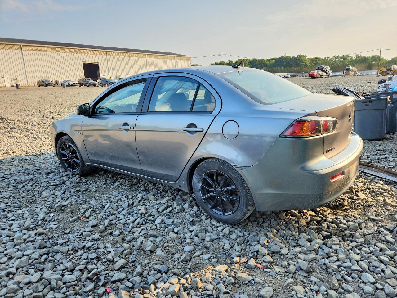 JA32U2FU6FU018571 · 2015 MITSUBISHI LANCER · 2/13