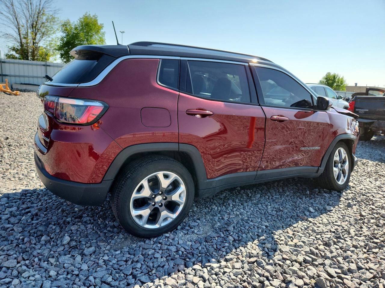 3C4NJDCB2MT598804 · 2021 JEEP COMPASS · 3/13