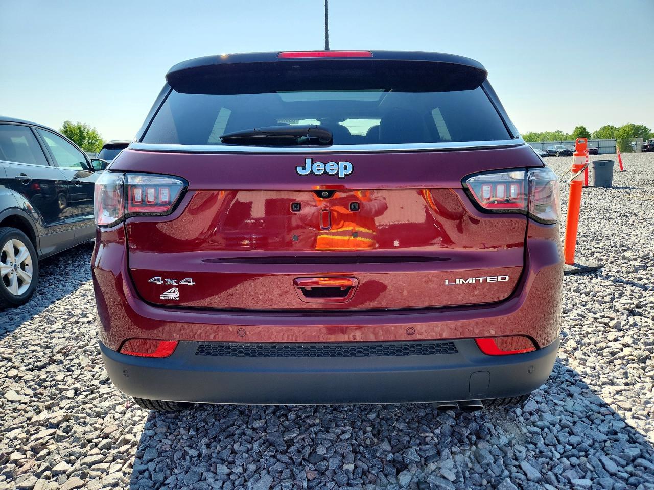 3C4NJDCB2MT598804 · 2021 JEEP COMPASS · 6/13