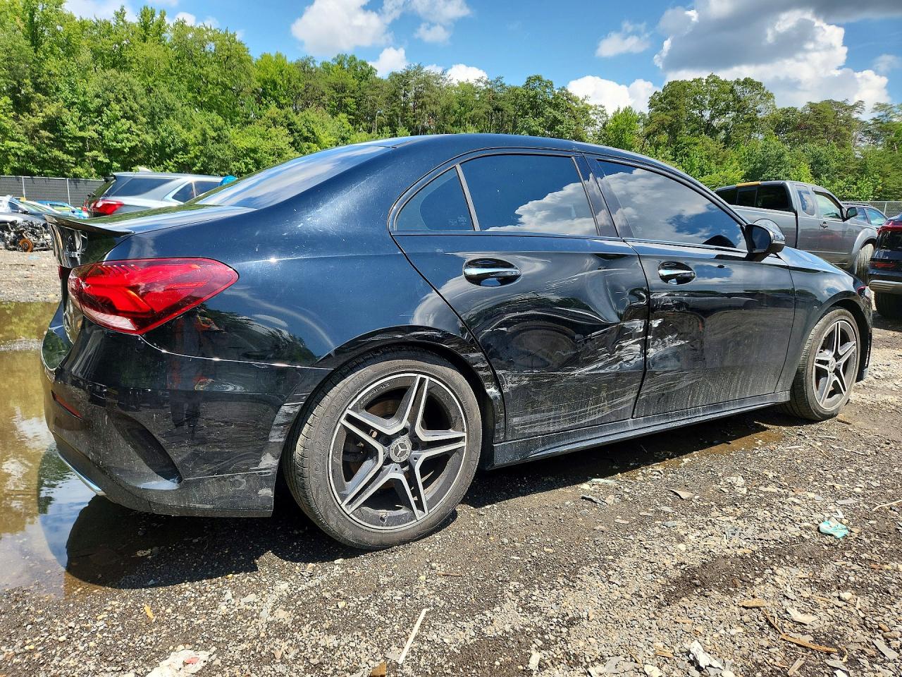 WDD3G4FB2KW025528 · 2019 MERCEDES-BENZ A · 3/12