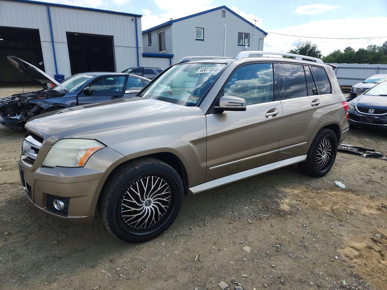 WDCGG8HB6AF404542 · 2010 MERCEDES-BENZ GLK