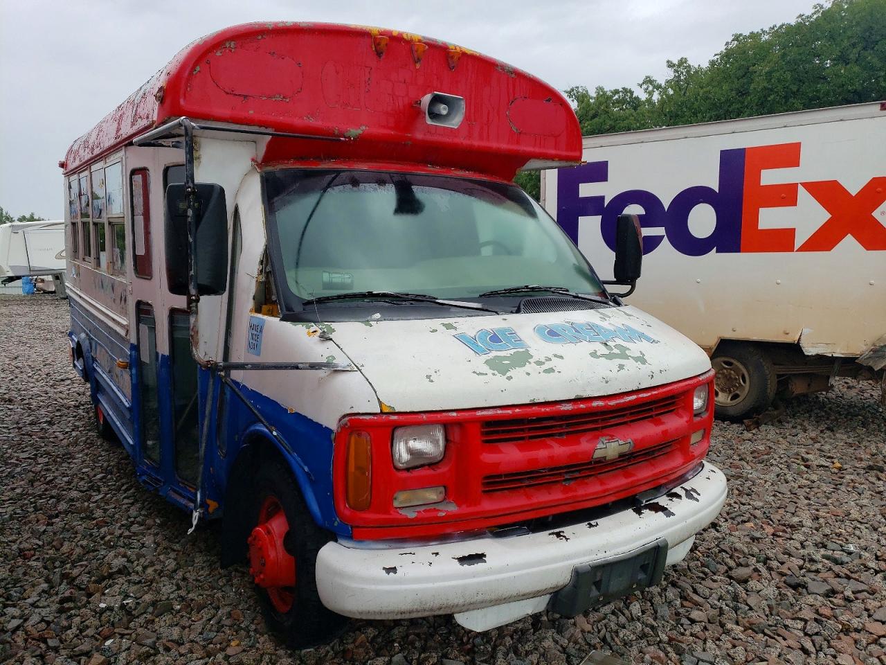 1GBHG31R6X1065716 · 1999 CHEVROLET EXPRESS G3500