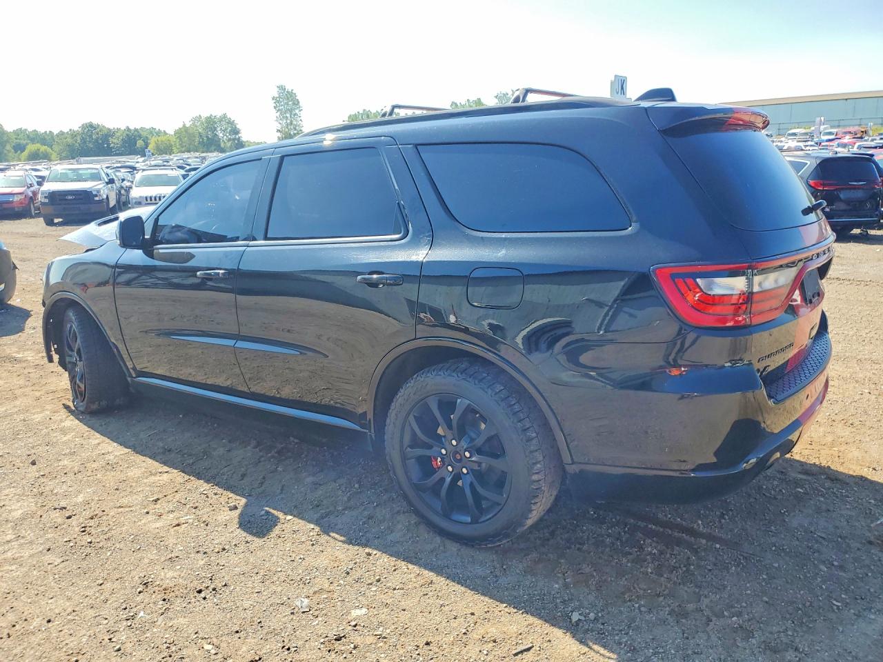 1C4SDJCT2KC663676 · 2019 DODGE DURANGO · 2/14