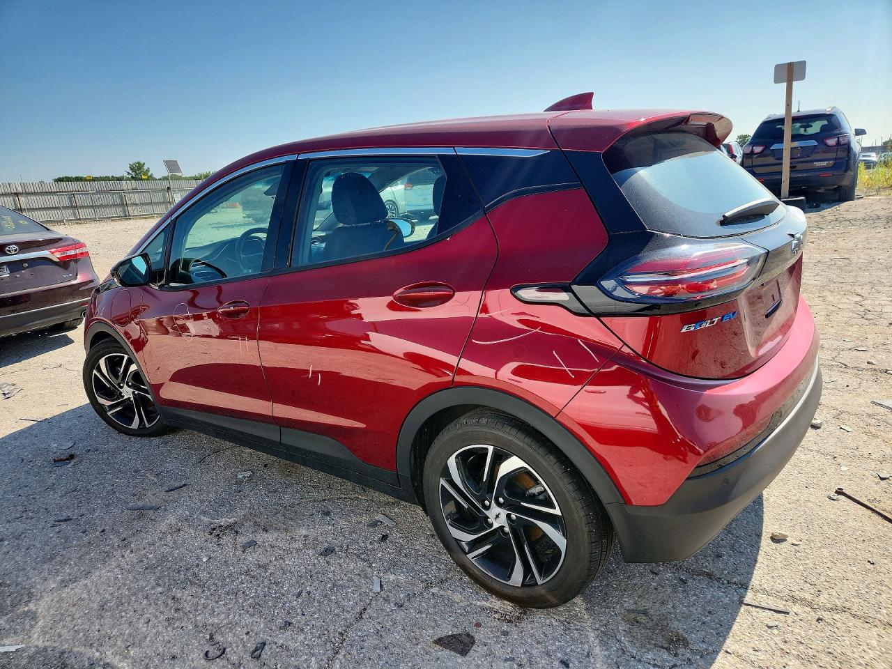 1G1FX6S02N4100096 · 2022 CHEVROLET BOLT EV · 2/13