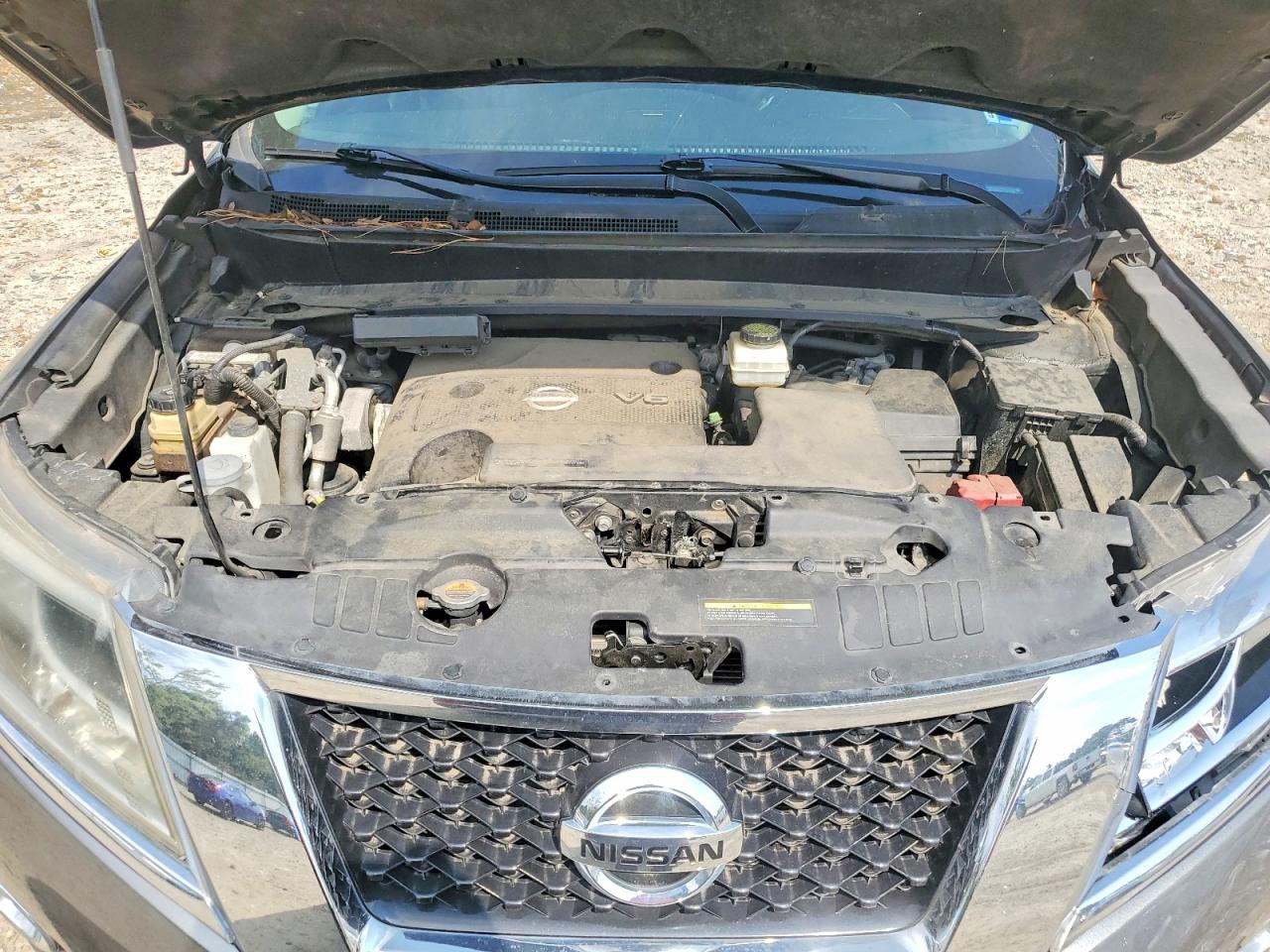 5N1AR2MM2FC637588 · 2015 NISSAN PATHFINDER · 12/13