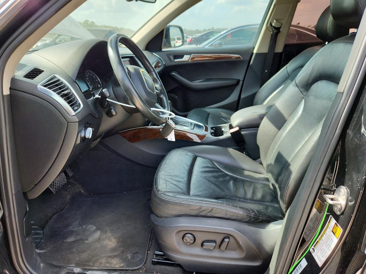 WA1CFAFP7BA008268 · 2011 AUDI Q5 · 7/12