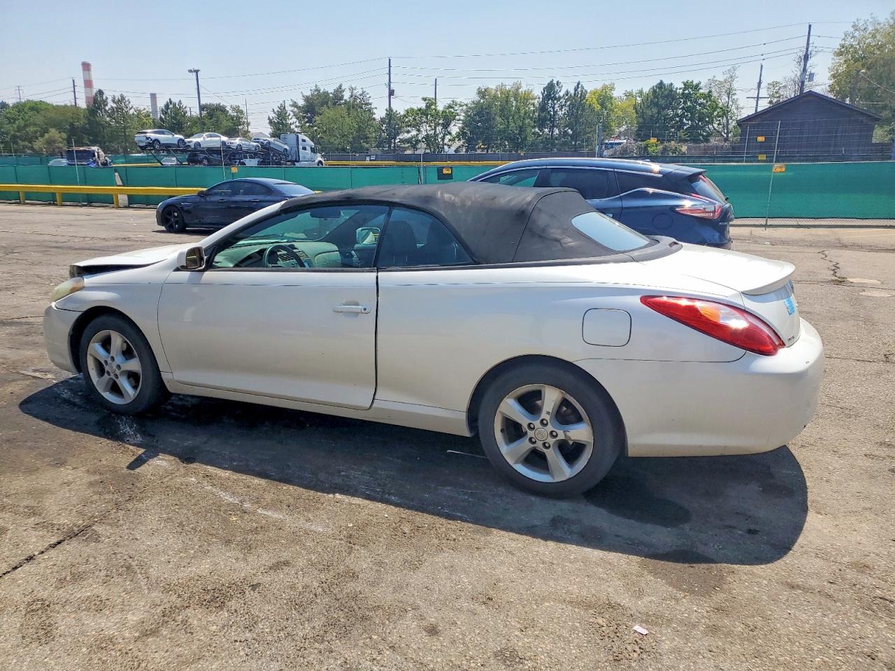 4T1FA38P35U060540 · 2005 TOYOTA CAMRY SOLARA · 2/12
