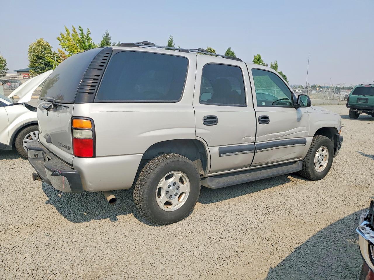 1GNEK13Z54J183127 · 2004 CHEVROLET TAHOE · 3/13