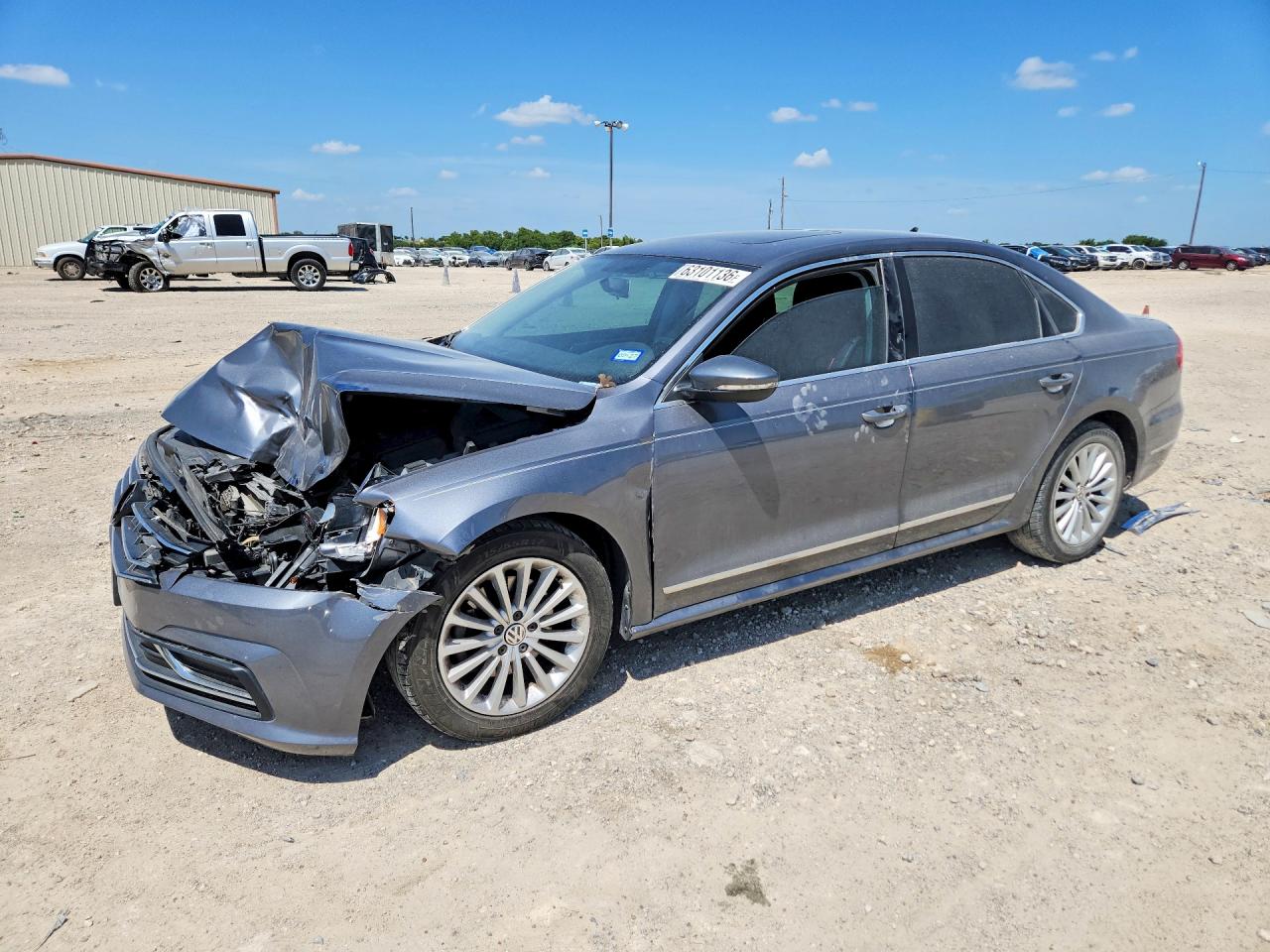 1VWBS7A31GC021370 · 2016 VOLKSWAGEN PASSAT