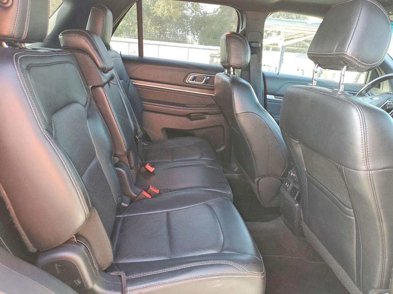 1FM5K7FH8GGC59242 · 2016 FORD EXPLORER · 11/13