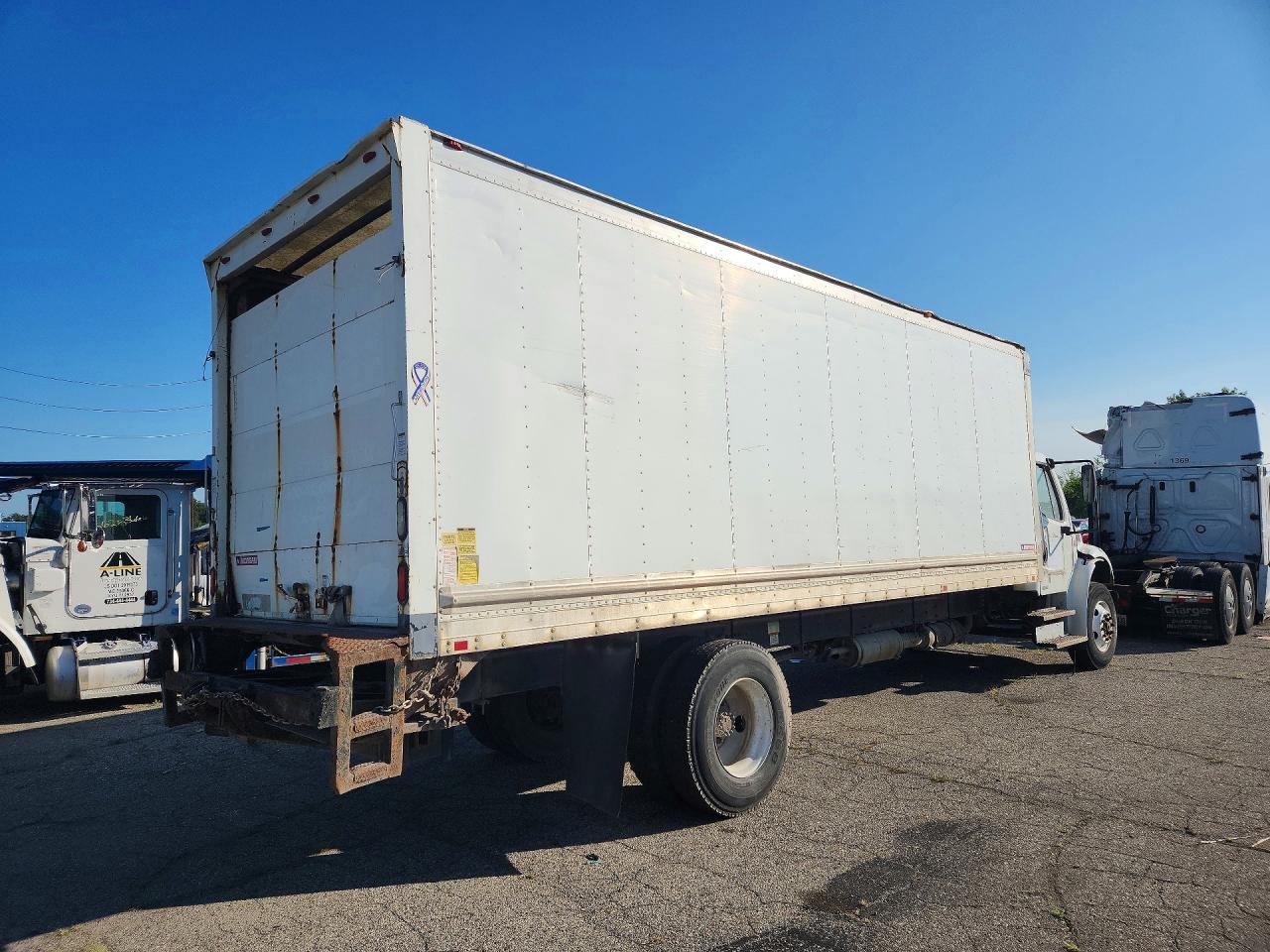 1FVACWDU2CHBE7716 · 2012 FREIGHTLINER M2 · 3/13