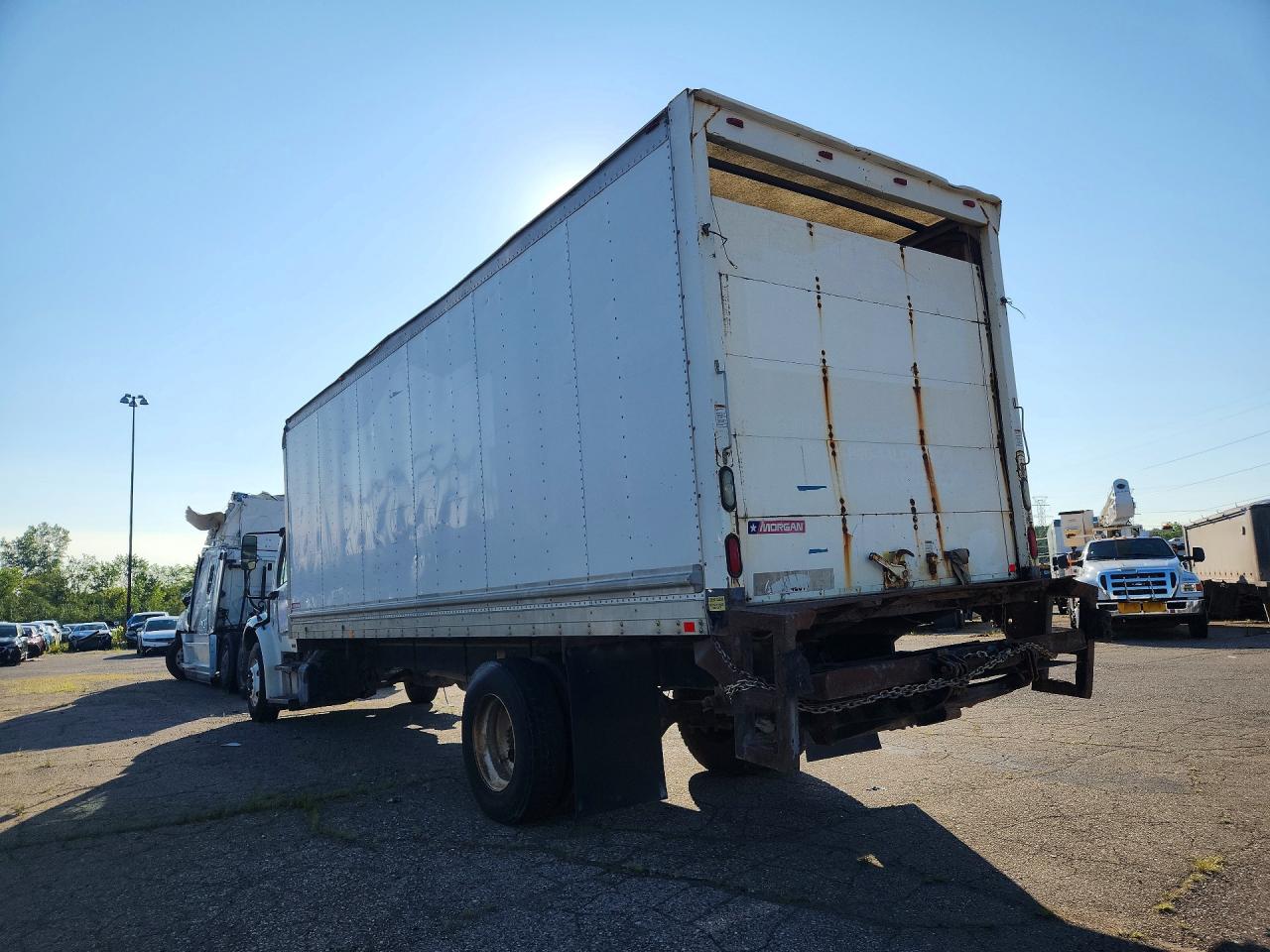 1FVACWDU2CHBE7716 · 2012 FREIGHTLINER M2 · 2/13