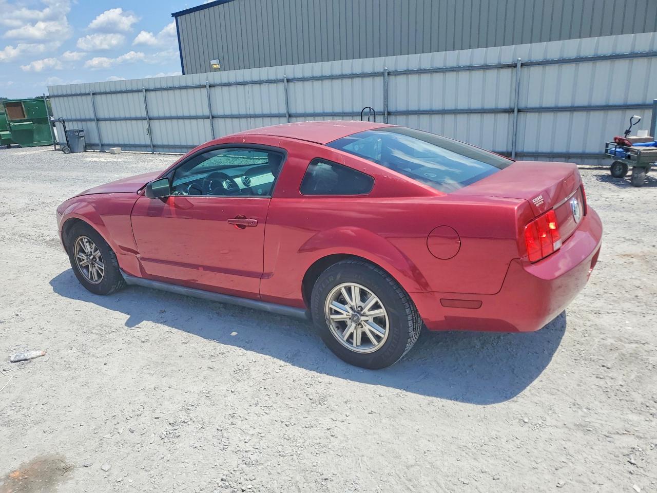 1ZVHT80N275282771 · 2007 FORD MUSTANG · 2/12