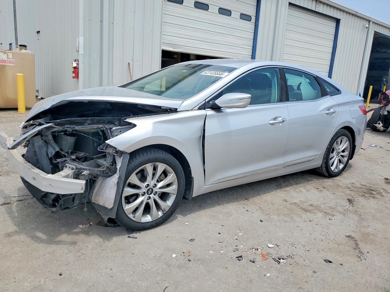 KMHFG4JG4DA240737 · 2013 HYUNDAI AZERA
