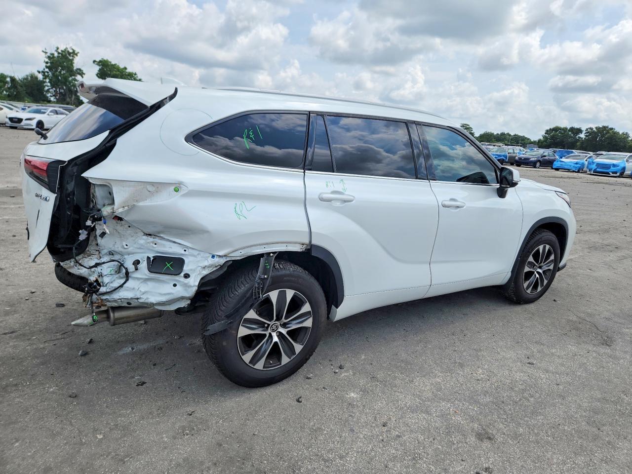 5TDHARAH7NS515722 · 2022 TOYOTA HIGHLANDER HYBRID · 3/14