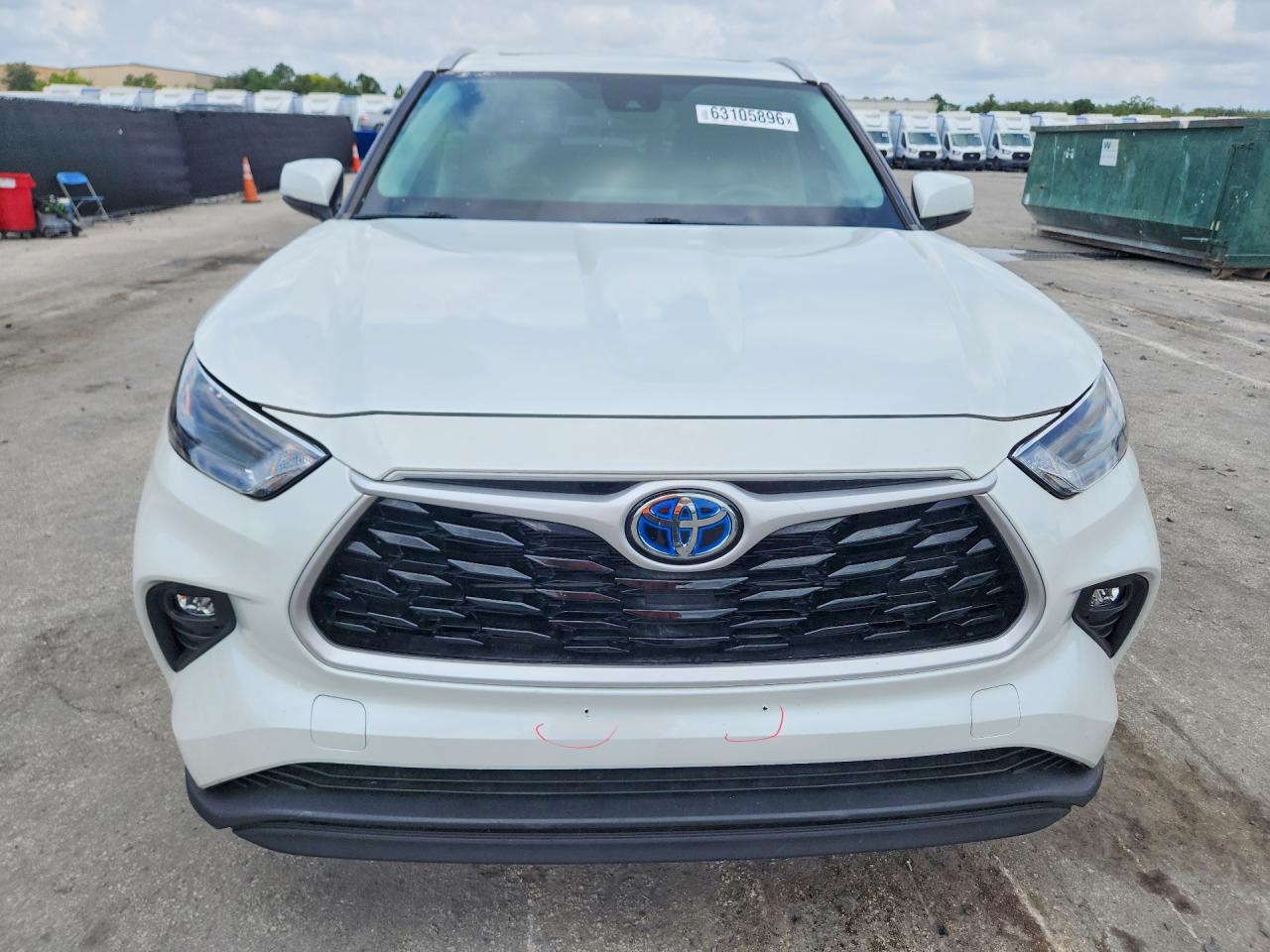 5TDHARAH7NS515722 · 2022 TOYOTA HIGHLANDER HYBRID · 5/14