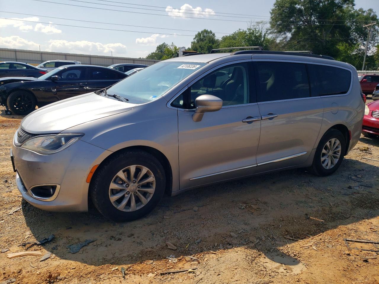 2017 CHRYSLER PACIFICA