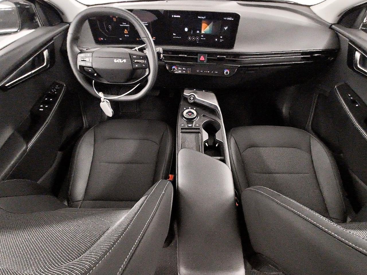 5XYC34JA7SG010654 · 2025 KIA EV6 · 8/13