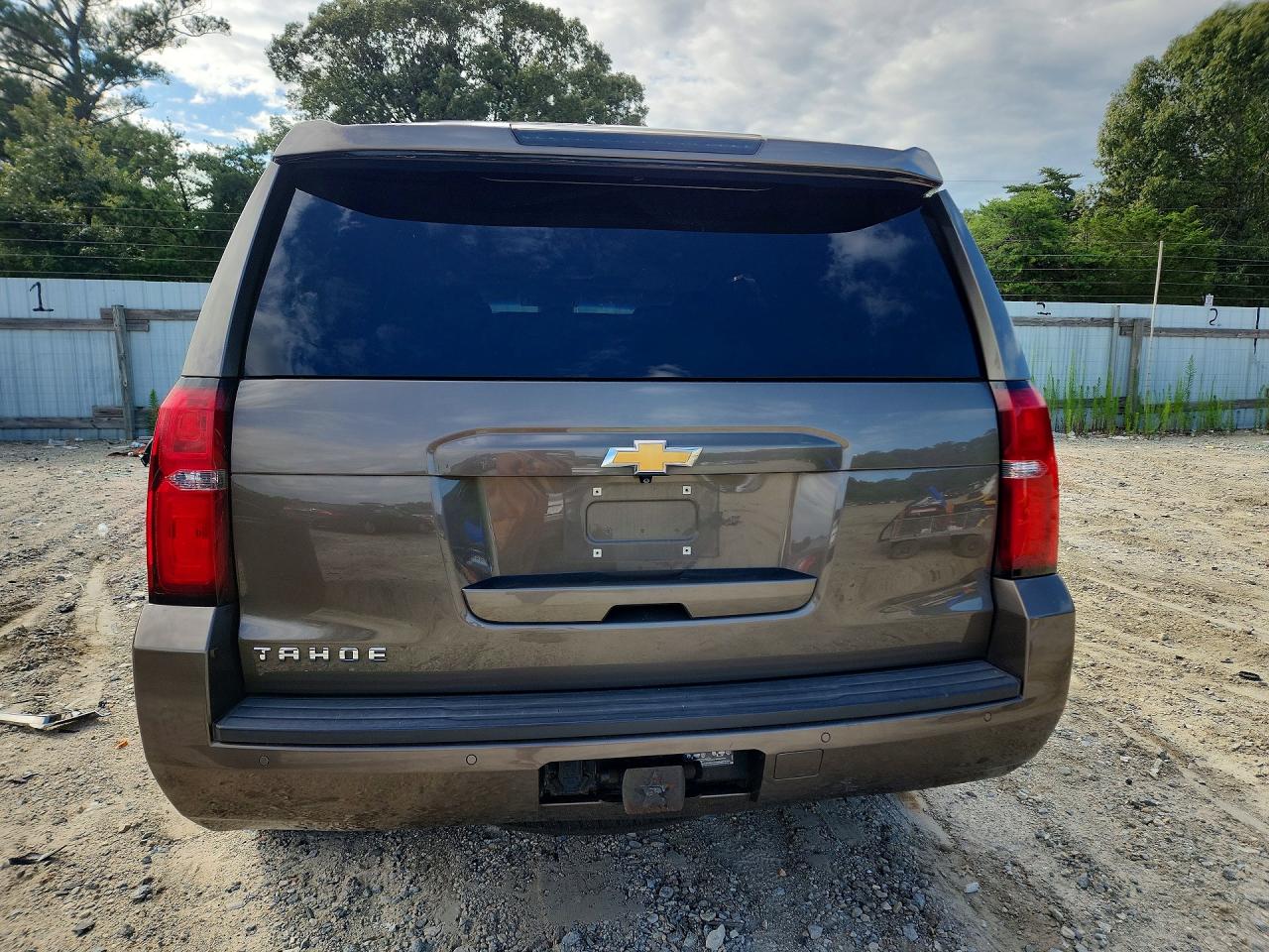1GNSKBKC4FR653397 · 2015 CHEVROLET TAHOE · 6/13