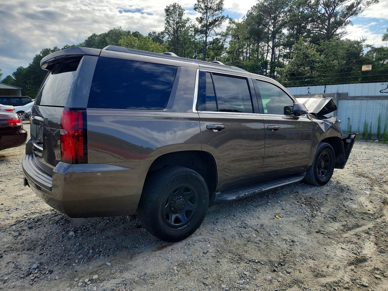 1GNSKBKC4FR653397 · 2015 CHEVROLET TAHOE · 3/13