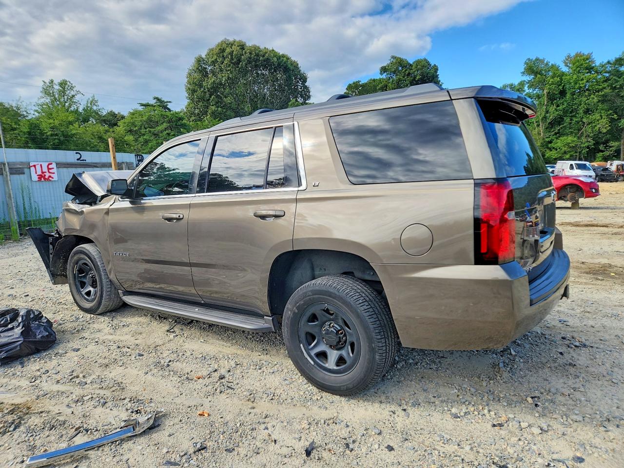 1GNSKBKC4FR653397 · 2015 CHEVROLET TAHOE · 2/13