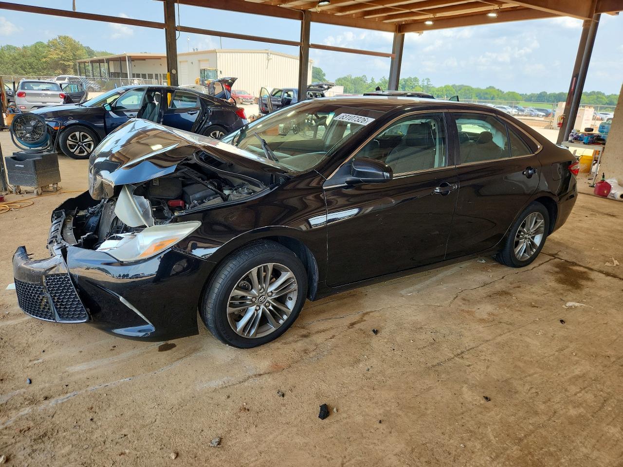 4T1BF1FK3HU687125 · 2017 TOYOTA CAMRY
