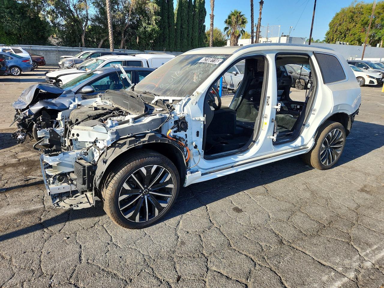 YV4H60PB6S1353457 · 2025 VOLVO XC90