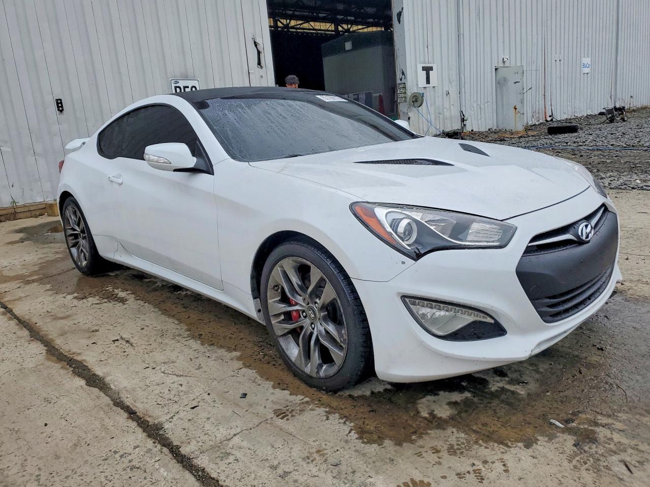 KMHHU6KJ3FU122607 · 2015 HYUNDAI GENESIS COUPE · 4/12