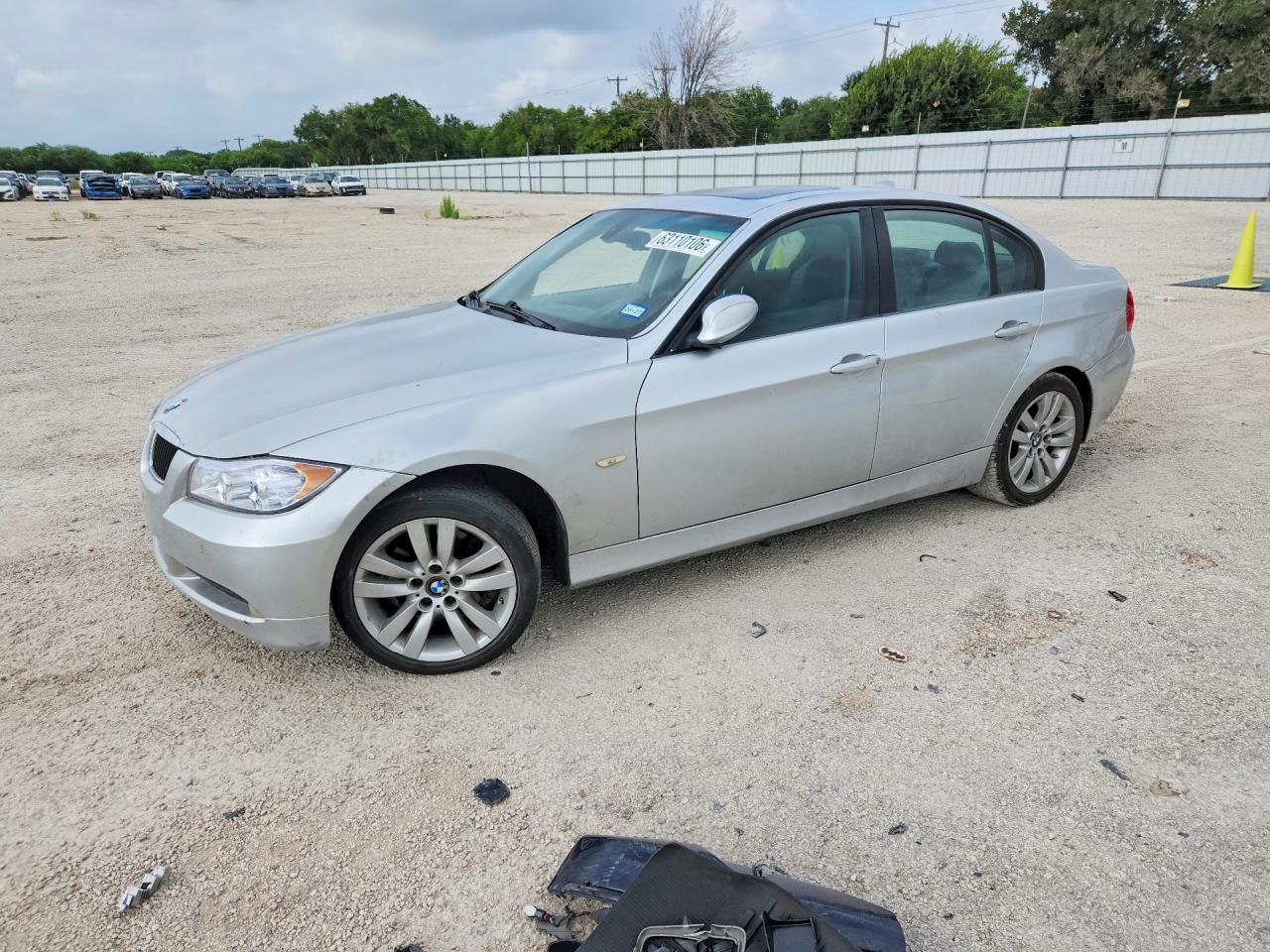 WBAVA33508K055718 · 2008 BMW 328