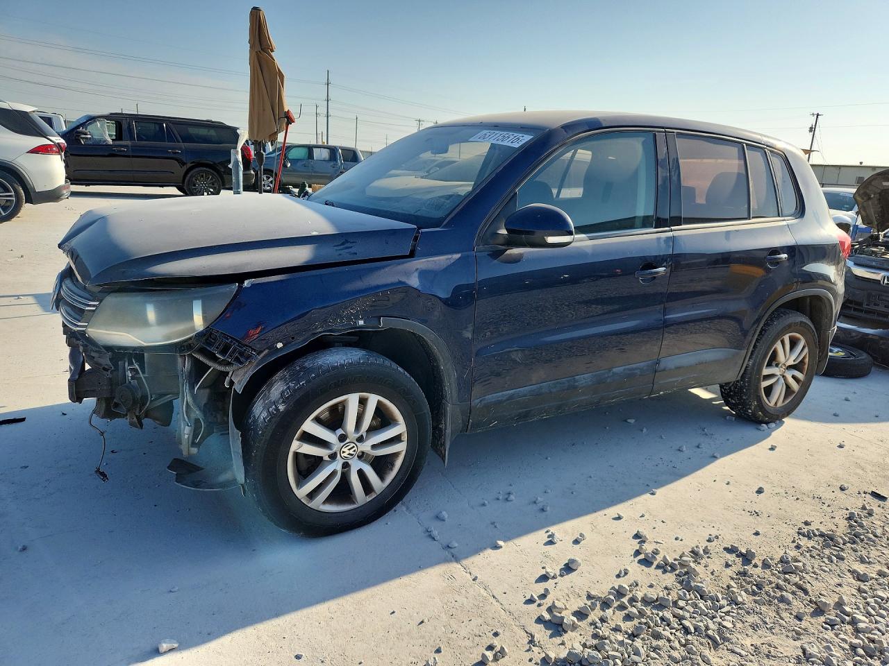 WVGAV7AX0DW537377 · 2013 VOLKSWAGEN TIGUAN
