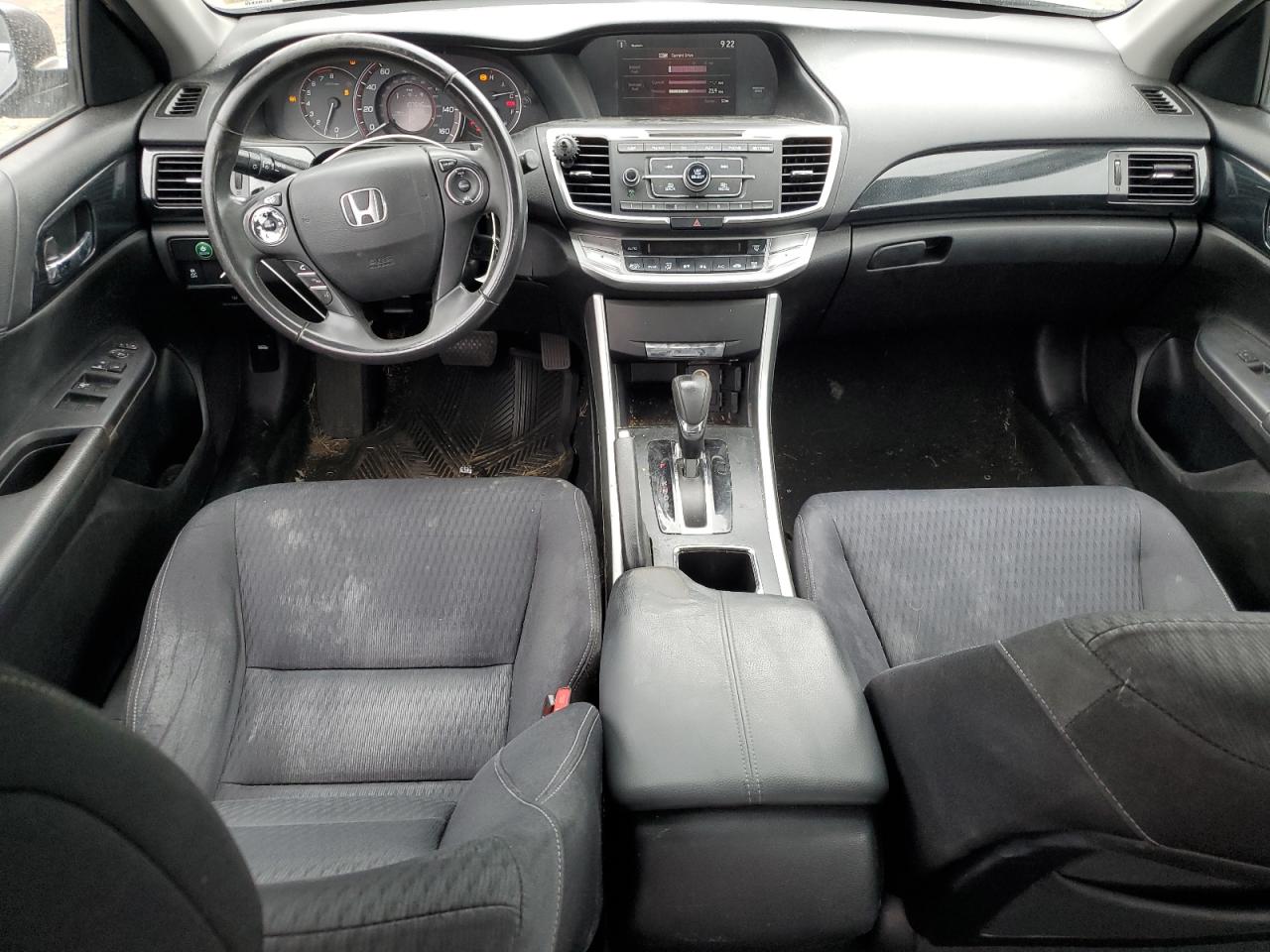1HGCR2F59DA113285 · 2013 HONDA ACCORD · 8/13