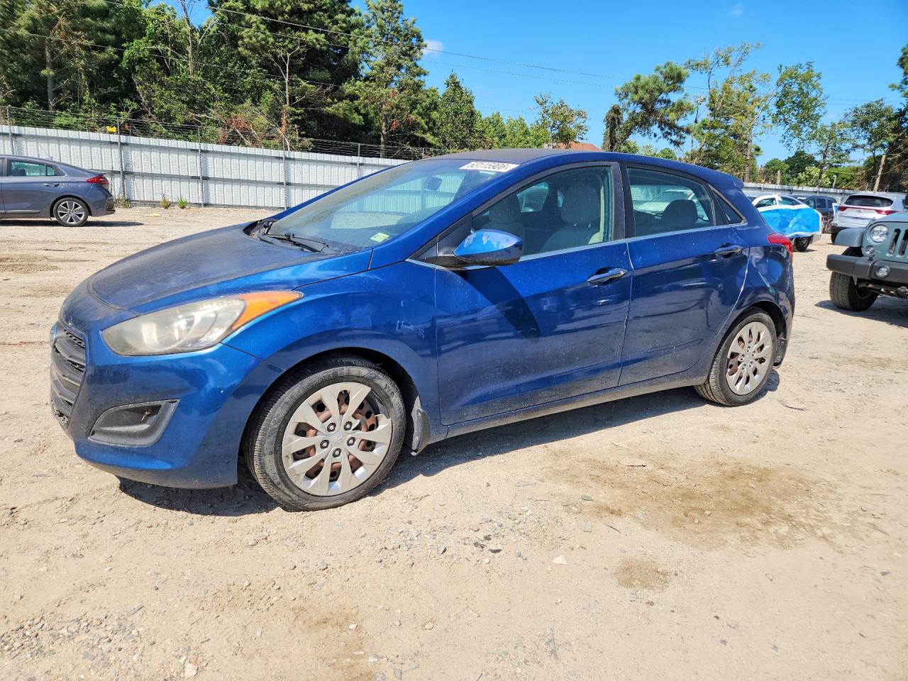 KMHD35LH2GU259613 · 2016 HYUNDAI ELANTRA GT