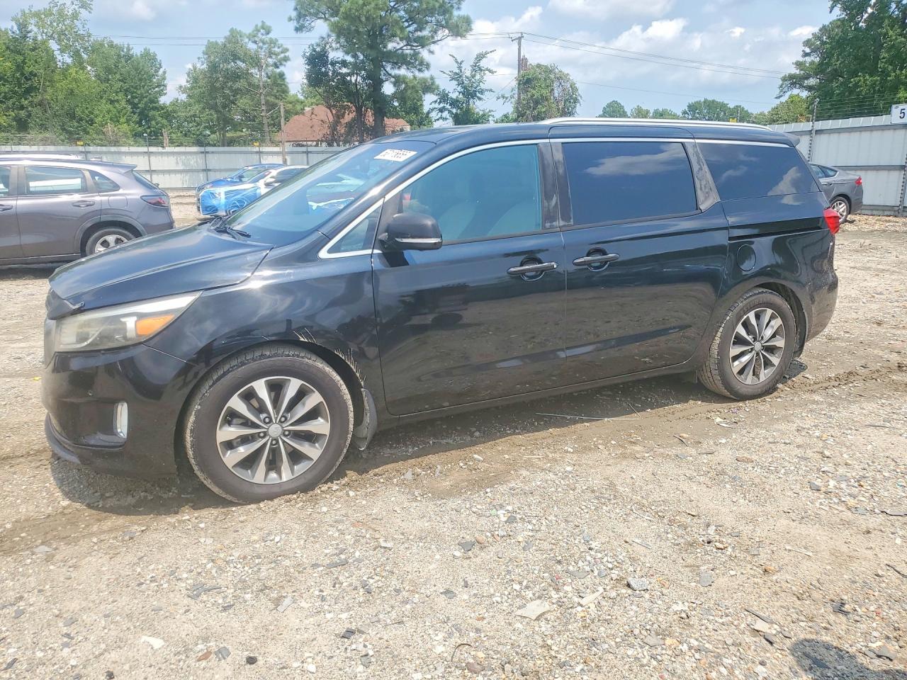 KNDMC5C11G6141452 · 2016 KIA SEDONA