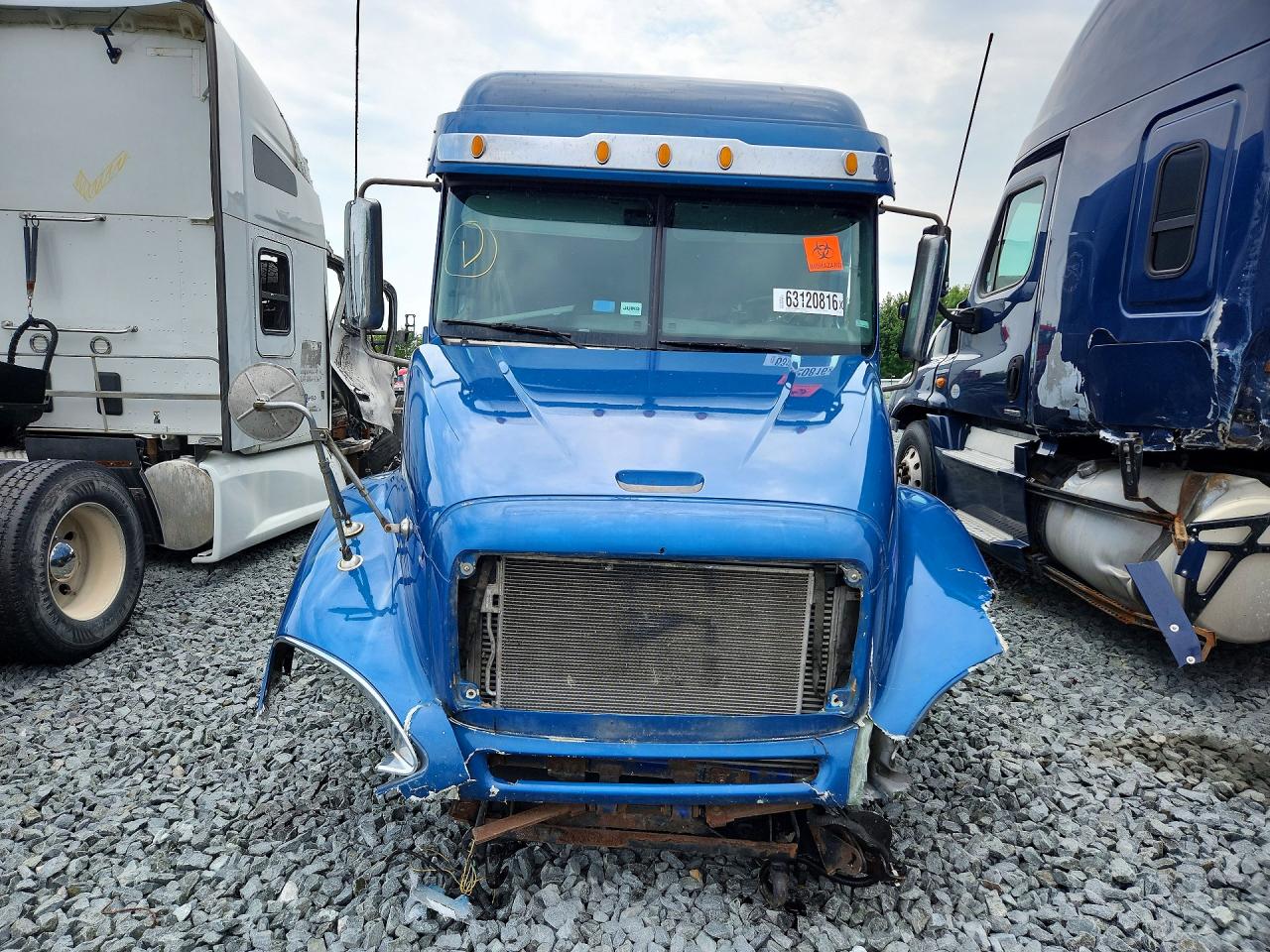 3ALXA7CG3GDHR6457 · 2016 FREIGHTLINER CONVENTIONAL · 5/14