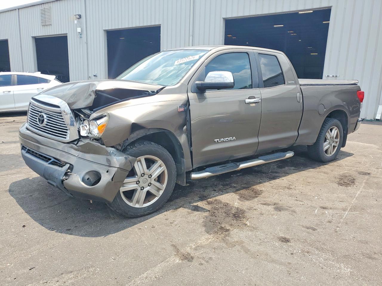 2012 TOYOTA TUNDRA