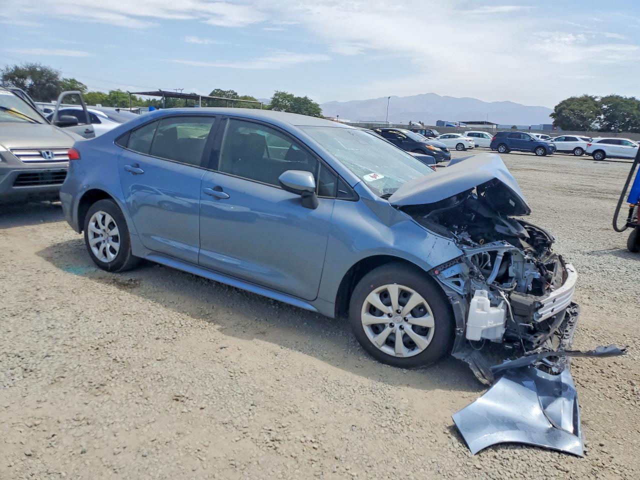 JTDBCMFE4T3132319 · 2026 TOYOTA COROLLA HYBRID · 4/13