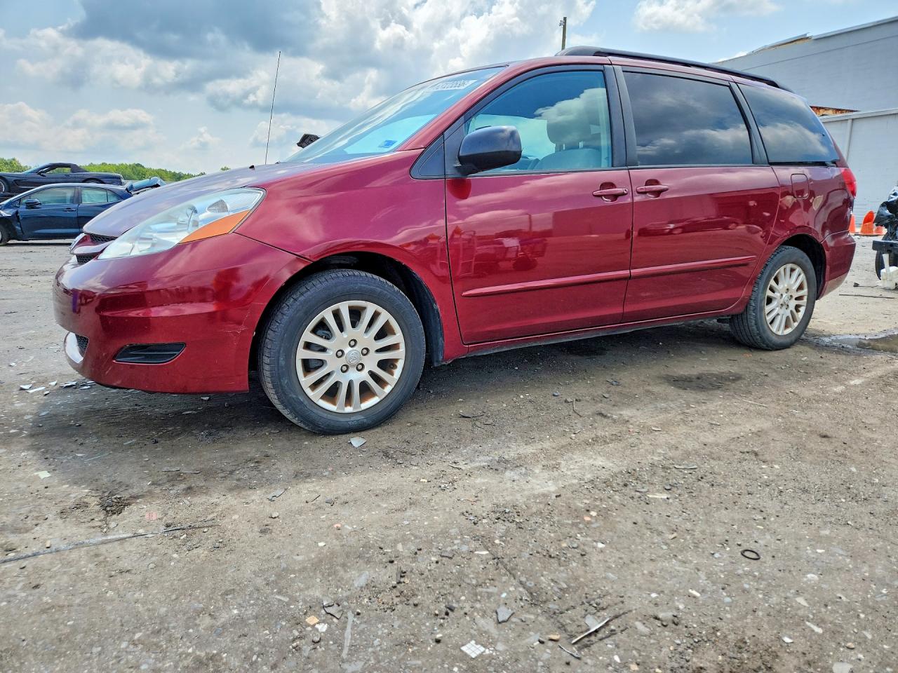 5TDZK23C59S285226 · 2009 TOYOTA SIENNA