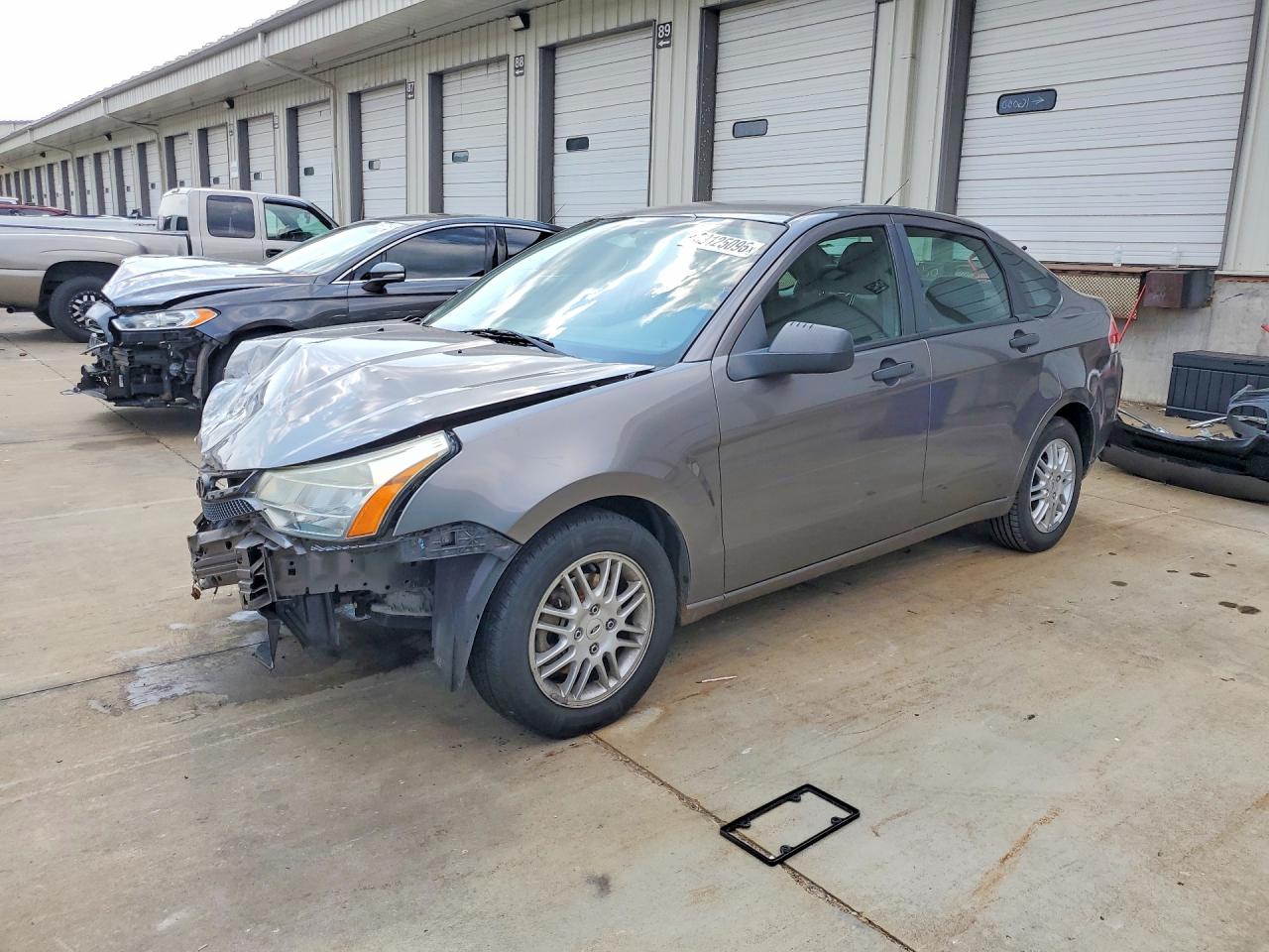 1FAHP3FN9BW177266 · 2011 FORD FOCUS