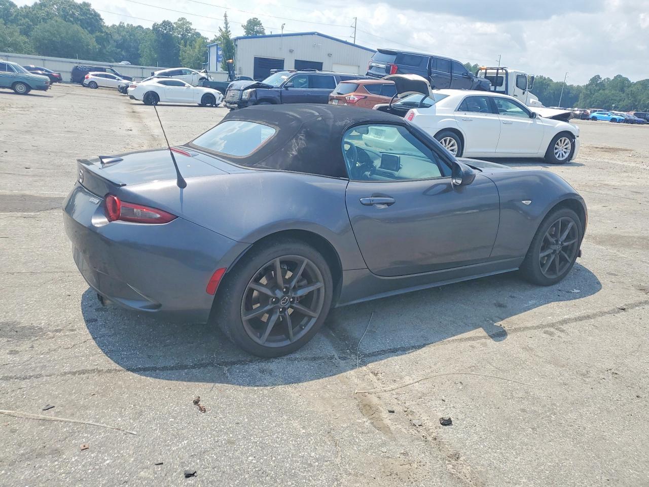 JM1NDAC79G0105364 · 2016 MAZDA MX-5 MIATA · 3/12
