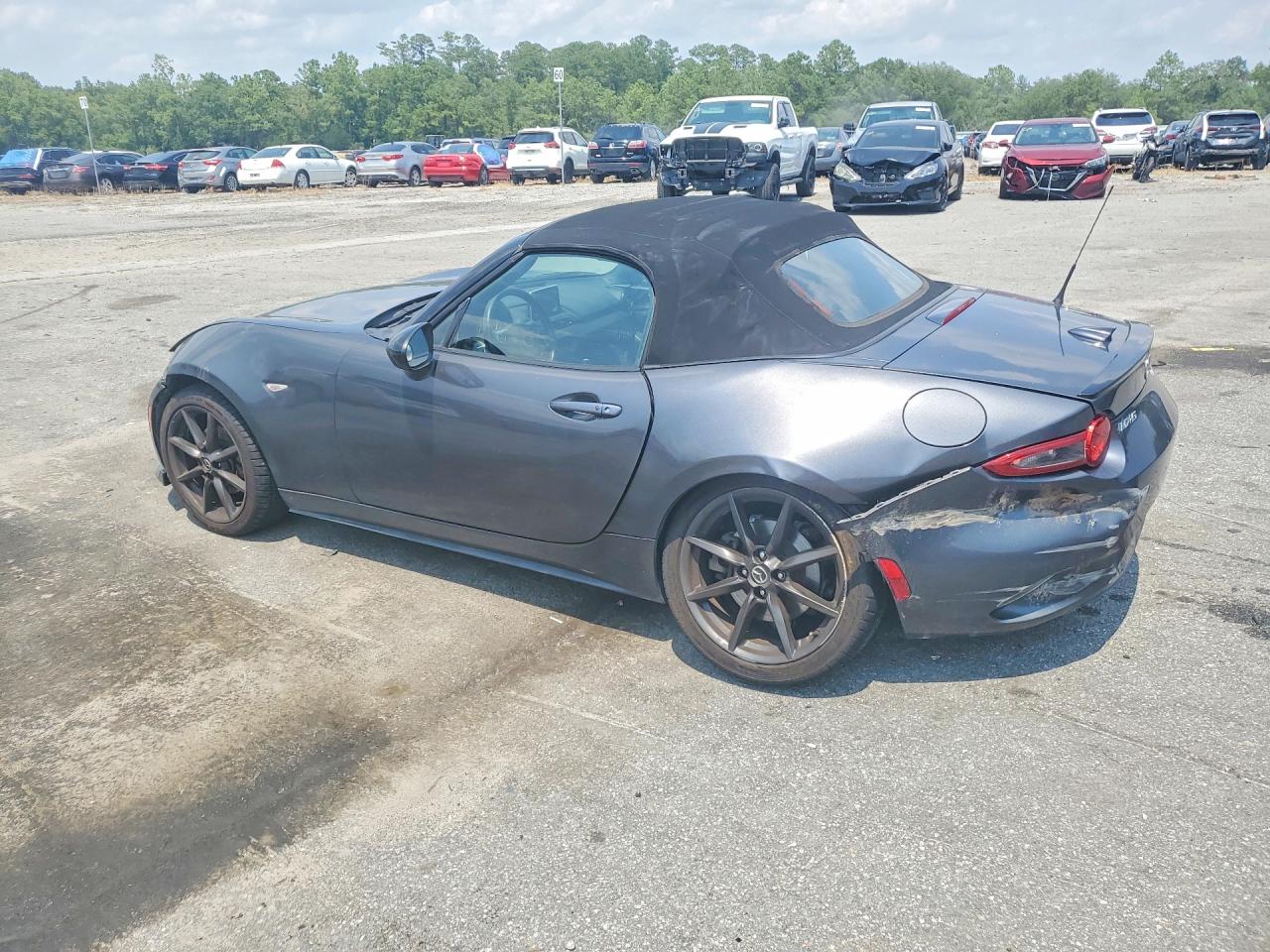 JM1NDAC79G0105364 · 2016 MAZDA MX-5 MIATA · 2/12