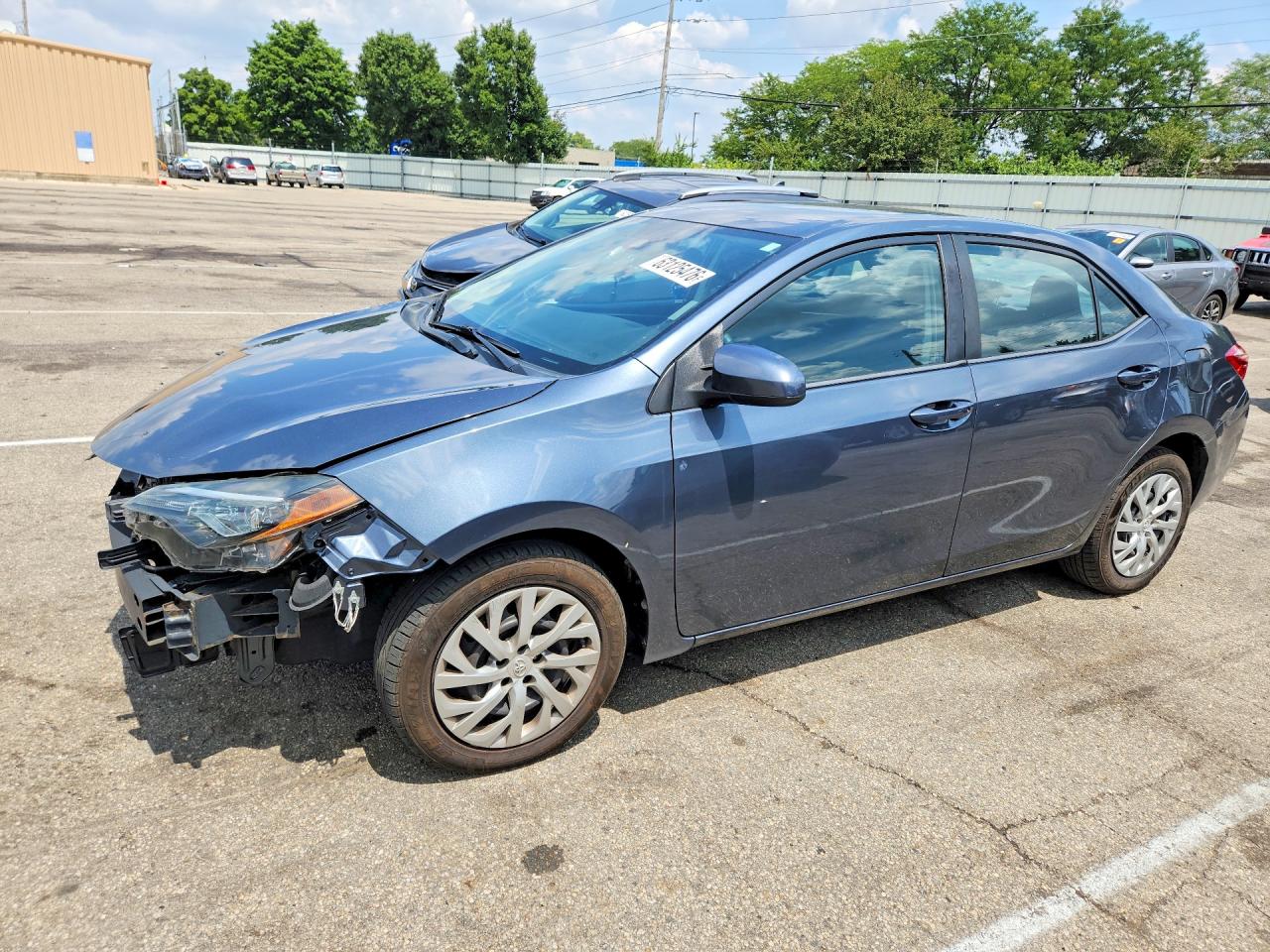 2T1BURHE8KC192827 · 2019 TOYOTA COROLLA