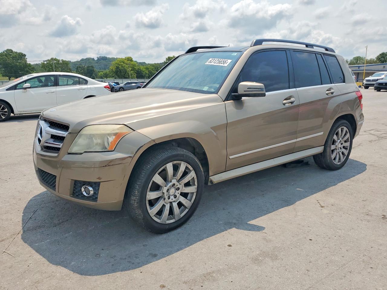 WDCGG8HB1AF304509 · 2010 MERCEDES-BENZ GLK-CLASS