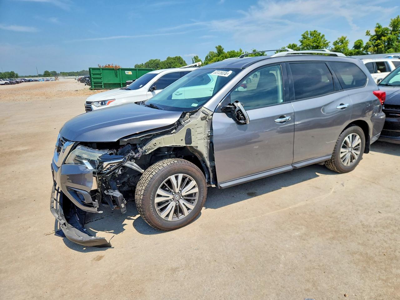 5N1DR2MN3JC607997 · 2018 NISSAN PATHFINDER